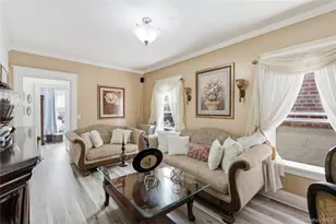 953 E 227th St, Bronx, NY 10466 - Photo 7