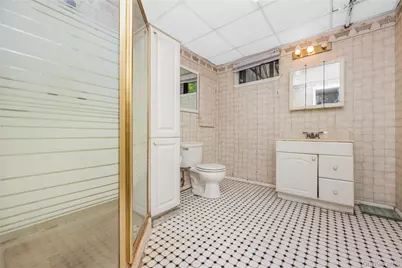 10 Gaetano Lane, Coram, NY 11727 - Photo 33