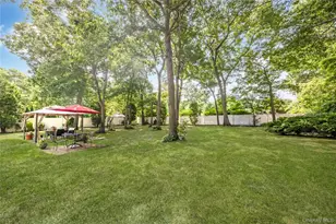 10 Gaetano Ln, Coram, NY 11727 - Photo 19
