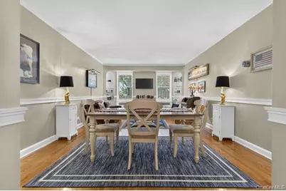 22 Hamilton Place #H3, Garden City, NY 11530 - Photo 9