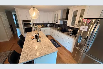 1954 Bergen Street, Brooklyn, NY 11233 - Photo 3