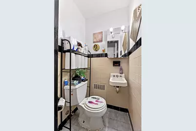 6511 175th Street, Fresh Meadows, NY 11365 - Photo 17
