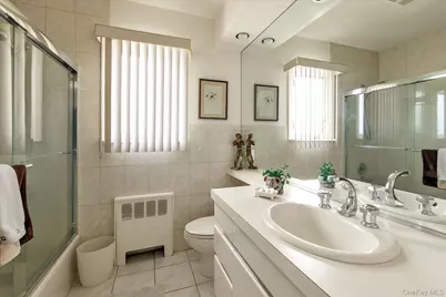 4020 Judith Lane, Oceanside, NY 11572 - Photo 17