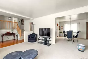 4020 Judith Ln, Oceanside, NY 11572 - Photo 5
