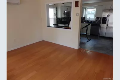 60 E Pine Street, Long Beach, NY 11561 - Photo 3