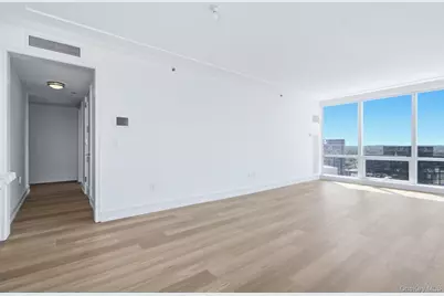 1 Renaissance Square #26G, White Plains, NY 10601 - Photo 7