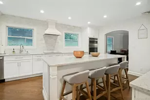 109 N Bedford Rd, Mount Kisco, NY 10549 - Photo 11