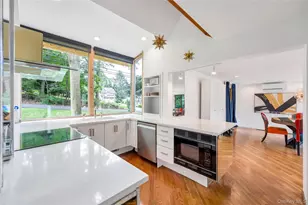 11 Buena Vista Rd, Port Jefferson, NY 11777 - Photo 15