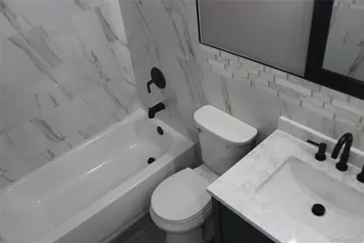 276 Temple Hill #2410, New Windsor, NY 12553 - Photo 7