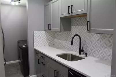 276 Temple Hill #2410, New Windsor, NY 12553 - Photo 3