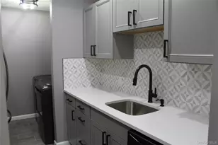 276 Temple Hill, New Windsor, NY 12553 - Photo 3