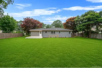 11 Mayfield, Mastic Beach, NY 11951 - Photo 29