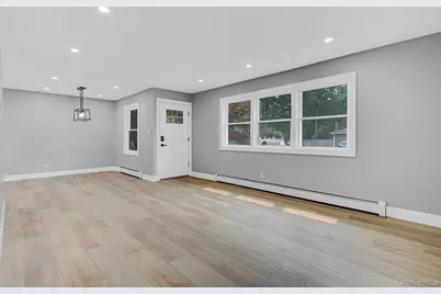 11 Mayfield, Mastic Beach, NY 11951 - Photo 5