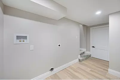 11 Mayfield, Mastic Beach, NY 11951 - Photo 17