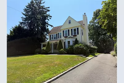 13 Walnut Street, Glen Head, NY 11545 - Photo 17