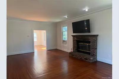 13 Walnut Street, Glen Head, NY 11545 - Photo 5