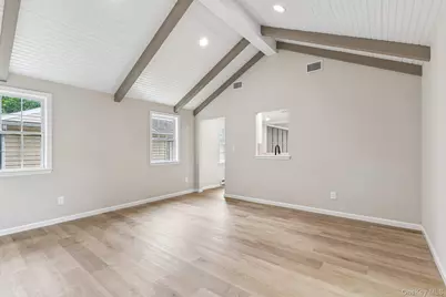 190 Canterbury Drive, Ridge, NY 11961 - Photo 19