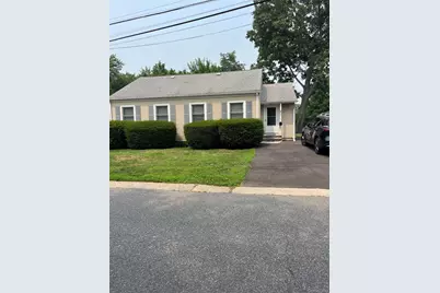 15 Cedar Street, Amityville, NY 11701 - Photo 23