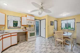 45 Reeves Rd, Center Moriches, NY 11934 - Photo 11