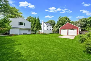 45 Reeves Rd, Center Moriches, NY 11934 - Photo 27