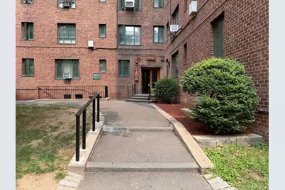 1605 Metropolitan Avenue #12C, Bronx, NY 10462 - Photo 11