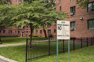 1605 Metropolitan Ave, Bronx, NY 10462 - Photo 17