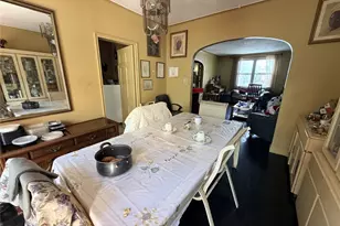 935 Magenta St, Bronx, NY 10469 - Photo 9