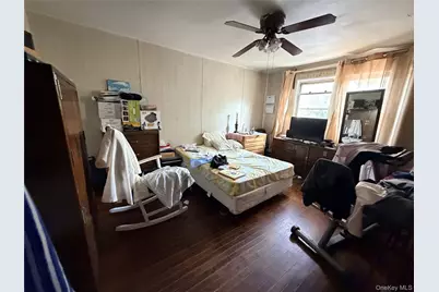 935 Magenta Street, Bronx, NY 10469 - Photo 21