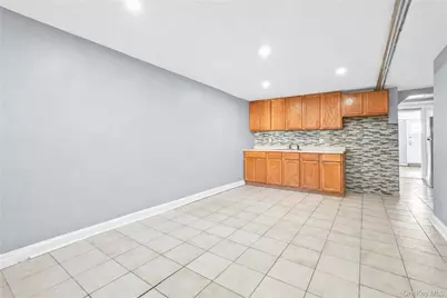 252 E 45th Street, Brooklyn, NY 11203 - Photo 31