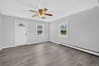 1547 Walt Whitman Road, Melville, NY 11747 - Photo 19
