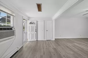 1547 Walt Whitman Rd, Melville, NY 11747 - Photo 17