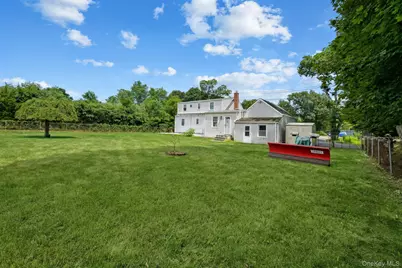 1547 Walt Whitman Road, Melville, NY 11747 - Photo 11