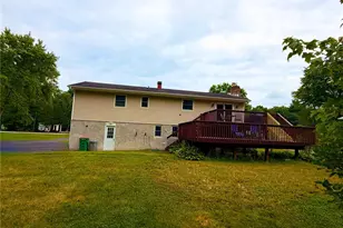 20 Lenart Pl, Hopewell Junction, NY 12533 - Photo 3