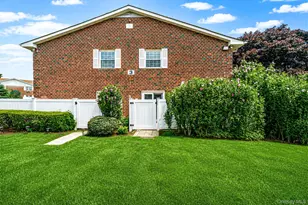 460 Old Town Rd, Port Jefferson, NY 11776 - Photo 21