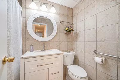460 Old Town Road #3G, Port Jefferson, NY 11776 - Photo 13