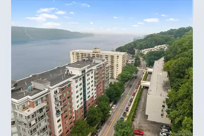 1116 Warburton Avenue #2J, Yonkers, NY 10701 - Photo 39