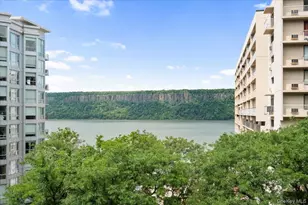 1116 Warburton Ave, Yonkers, NY 10701 - Photo 25