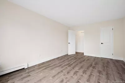 1116 Warburton Avenue #2J, Yonkers, NY 10701 - Photo 27