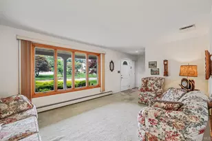 15 Buhl Ln, East Northport, NY 11731 - Photo 13