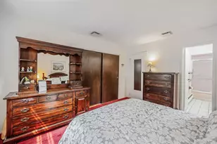 15 Buhl Ln, East Northport, NY 11731 - Photo 33