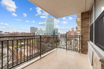 4140 Union Street #6R, Flushing, NY 11355 - Photo 15