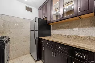 4140 Union St, Flushing, NY 11355 - Photo 7
