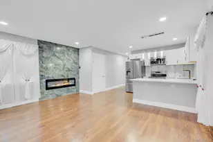 94-11 210th St, Queens Village, NY 11428 - Photo 15