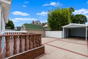 94-11 210th St, Queens Village, NY 11428 - Photo 5