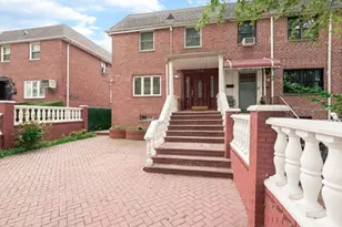 153-14 76th Rd, Flushing, NY 11367 - Photo 3