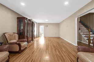 153-14 76th Rd, Flushing, NY 11367 - Photo 7
