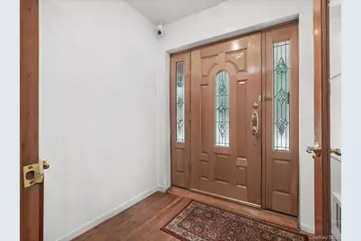 15314 76th Road, Flushing, NY 11367 - Photo 5