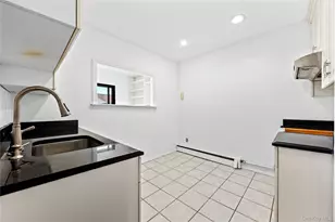 212 Westend Ave, Freeport, NY 11520 - Photo 19