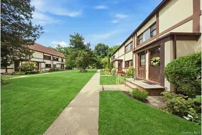 280 Cherry Valley Avenue #A2, Garden City, NY 11530 - Photo 3