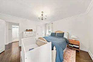 280 Cherry Valley Ave, Garden City, NY 11530 - Photo 17